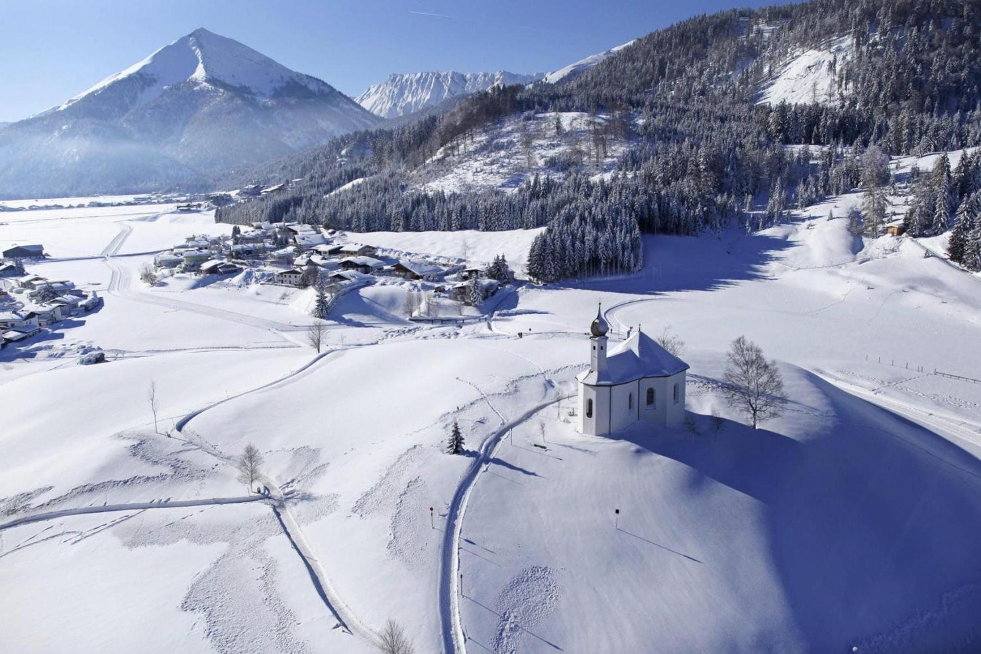 In Achenkirch With A Garden Apartment Achensee